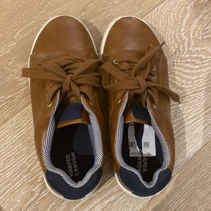 EUC Harper Canyon leather sneakers size 2